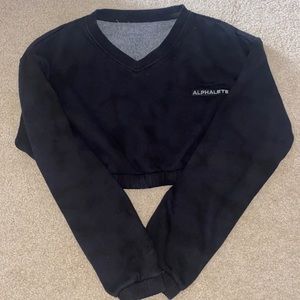 Alphabets cropped hoodie